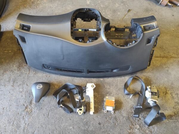 Kit airbag Nissan Pulsar (C13) 1.5 dCi (110 cv) - Imagen 2