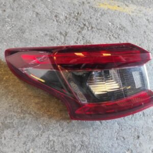 Piloto trasero izquierdo Nissan Qashqai II 1.5 DCI (110 CV)