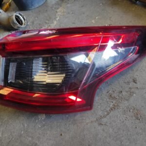 Piloto trasero derecho Nissan Qashqai II 1.5 DCI (110 CV)