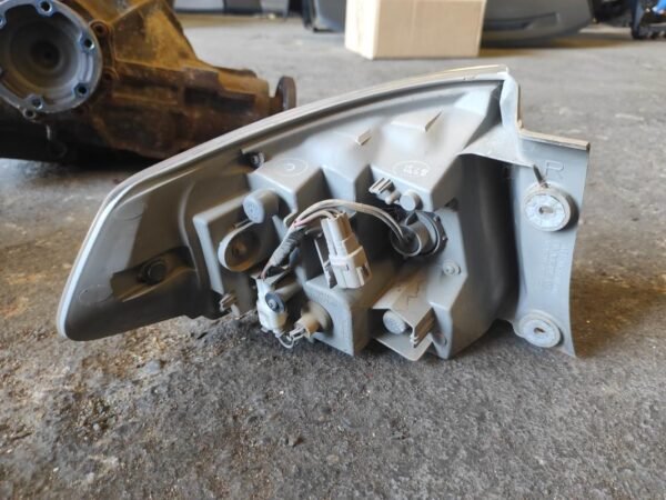Piloto trasero derecho Subaru Impreza III Hatchback 2.0R Automatico (150 cv) - Imagen 2