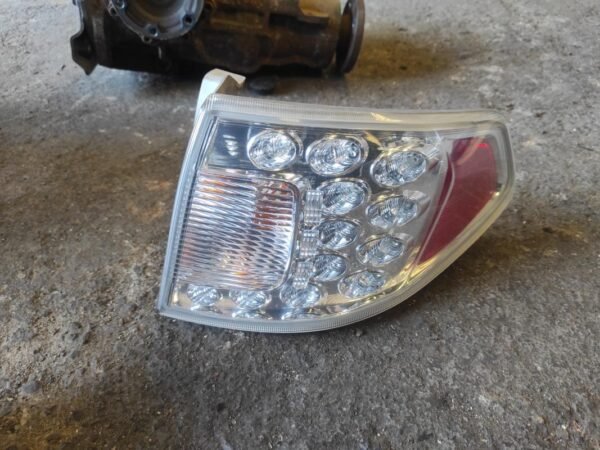 Piloto trasero derecho Subaru Impreza III Hatchback 2.0R Automatico (150 cv)