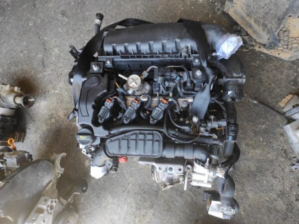 Motor Citroen C3 AIRCROSS II (2R_, 2C_) 1.2 PureTech 110 (2RHNZB, 2RHNZW, 2RHNPX, 2RHNPJ) (110 cv)