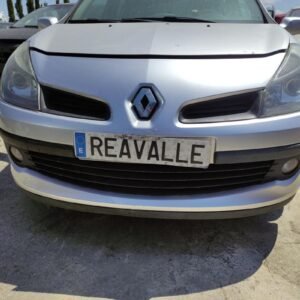 Paragolpe delantero Renault Clio Grandtour (KR0/1_) 1.2 16V (KR0P) (101 cv)