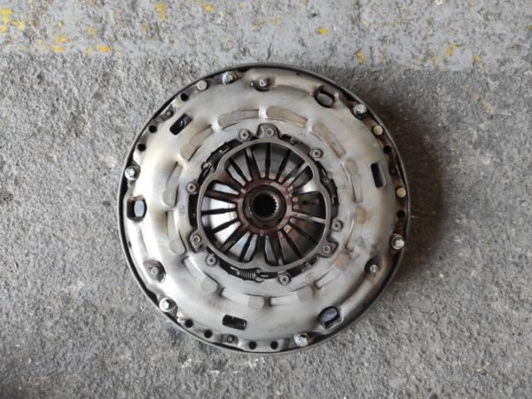 Kit embrague Opel Astra H Sedan 1.7 CDTI (110 cv)