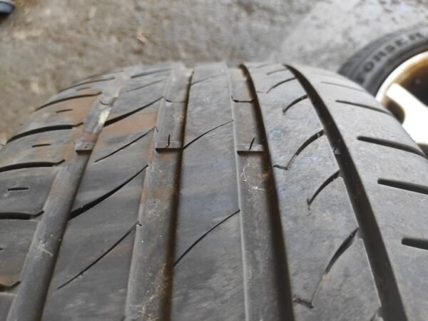 Llantas de 19 pulgadas BMW X5 (E53) (E-9Jx19EH2 IS48 delanteras) , con neumáticos delanteros 255/50R19 107W, año 2023, marca Comforser, (llantas traseras E-10Jx19EH2 IS45) neumáticos traseros 285/45R19 111Y año 2023, marca Tracmax. - Imagen 13