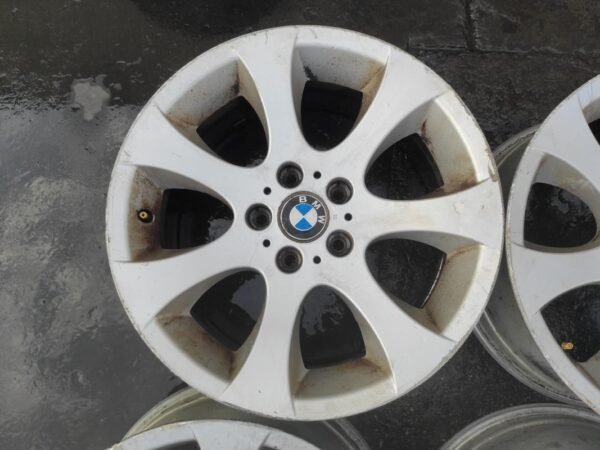 Llantas de 18 pulgadas BMW Serie 3 (E90), bidimensionales, delanteras 8Jx18 EH2 IS34, traseras 8 1/2Jx18 EH2 IS37. - Imagen 2