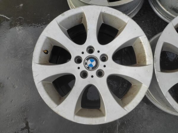 Llantas de 18 pulgadas BMW Serie 3 (E90), bidimensionales, delanteras 8Jx18 EH2 IS34, traseras 8 1/2Jx18 EH2 IS37. - Imagen 4