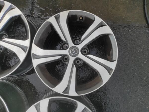 Llantas de 16 pulgadas Nissan Pulsar (C13), 16x6 1/2J 40mm SP49. - Imagen 3