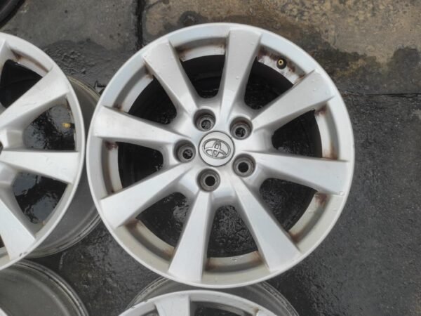Llantas de 17 pulgadas Toyota Avensis III, 17x7J 45. - Imagen 3