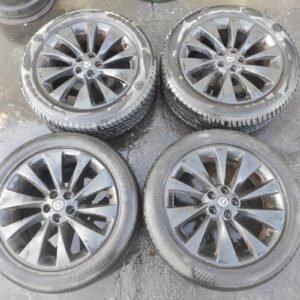 Llantas de 18 pulgadas Opel Mokka X del 2018,    18x7.0J IS38, con neumáticos 215/55R18 99V, 2 marca Firestone del año 2023 y 2 Davanti del año 2021.