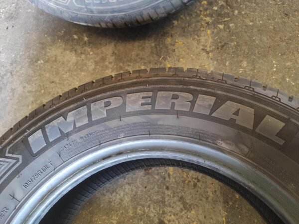 Juego de Neumáticos Imperial 195/75R16C, año 2023. - Imagen 3
