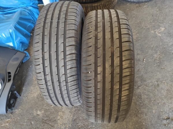 Juego de Neumáticos Maxxis 215/55R17, año 2024.