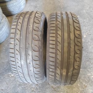 Juego de Neumáticos Kormoran 215/50R17, año 2024.