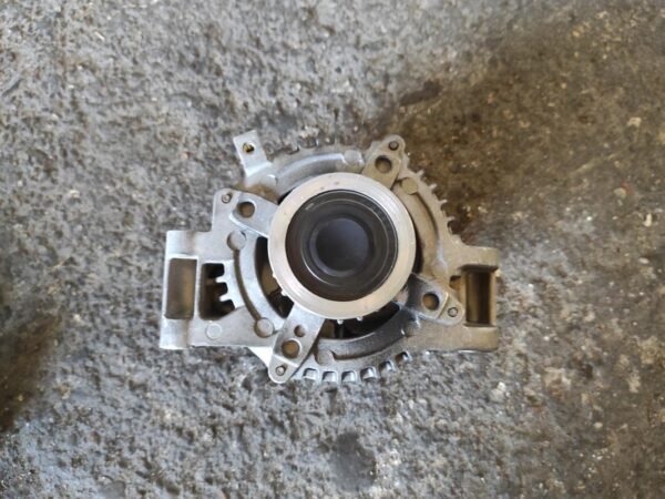 Alternador Toyota Avensis III 2.0 D-4D (126 cv) - Imagen 2