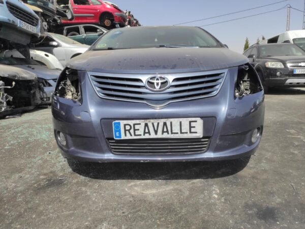 Paragolpe delantero Toyota Avensis III 2.0 D-4D (126 cv)
