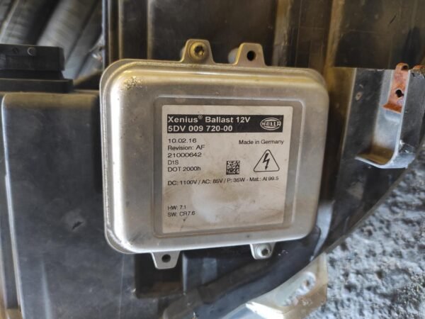 Faro derecho Opel Astra J 1.7 CDTI (125 cv) - Imagen 3