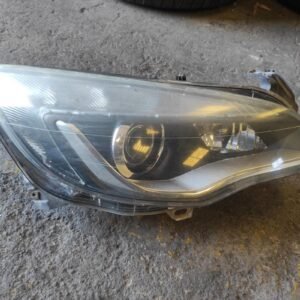 Faro derecho Opel Astra J 1.7 CDTI (125 cv)