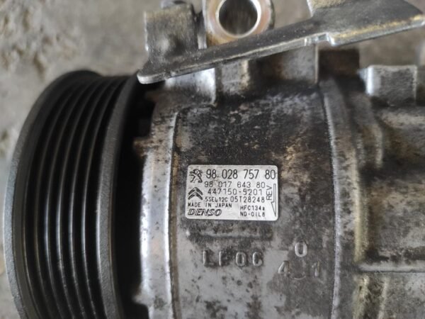 Compresor aire acondicionado Peugeot 5008 I (Fase II, 2013) 1.2 PureTech (130 cv) - Imagen 4
