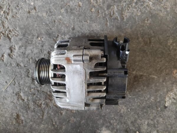 Alternador Peugeot 5008 I (Fase II, 2013) 1.2 PureTech (130 cv)