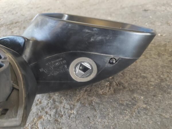 Retrovisor derecho Peugeot 5008 I (Fase II, 2013) 1.2 PureTech (130 cv) - Imagen 4