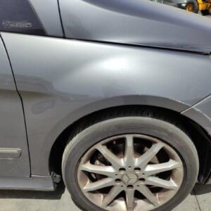 Aleta delantera derecha Mercedes Benz Clase B (W245) B 180 CDI (109 cv)