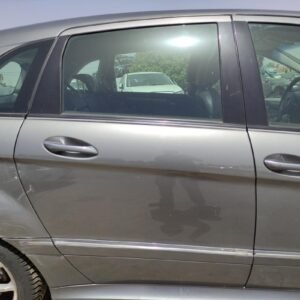 Puerta trasera derecha Mercedes Benz Clase B (W245) B 180 CDI (109 cv)