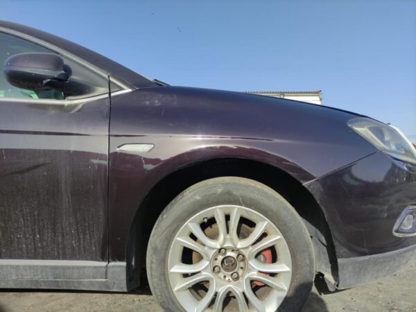 Aleta delantera derecha Lancia Delta III 1.6JTD Multijet 16V (120 cv) DPF
