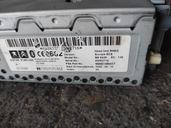 Sistema audio / Radio CD Peugeot 5008 I (Fase II, 2013) 1.2 PureTech (130 cv) - Imagen 3