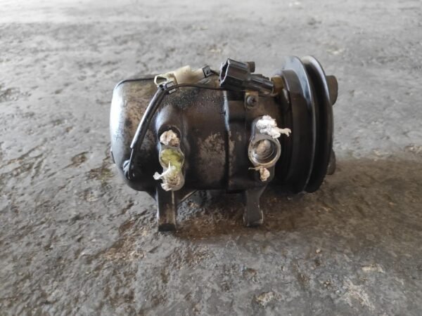 Compresor aire acondicionado Nissan Primera (P11) 2.0 TD (90 cv) - Imagen 3