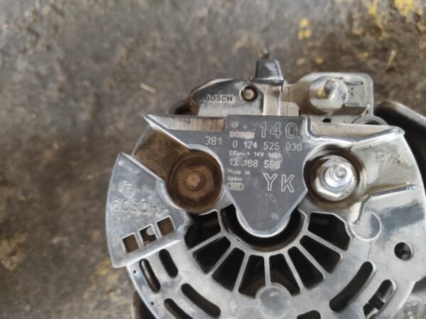 Alternador Opel Vectra C 2.2 DTI (125 cv) - Imagen 4