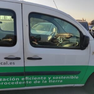 Puerta delantera derecha Renault Kangoo II 1.5 dCi (86 cv)
