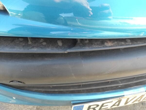 Paragolpe delantero Peugeot 207 1.6 HDi (90 cv) - Imagen 3