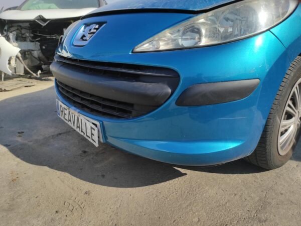 Paragolpe delantero Peugeot 207 1.6 HDi (90 cv)