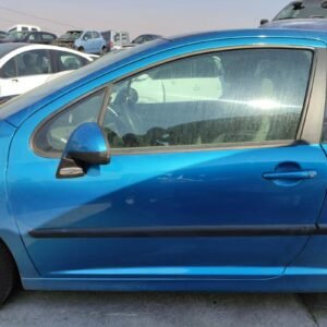 Puerta delantera izquierda Peugeot 207 1.6 HDi (90 cv)