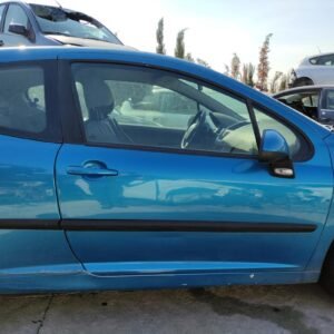 Puerta delantera derecha Peugeot 207 1.6 HDi (90 cv)