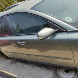 Puerta delantera derecha Volvo S40 II 2.0 TDI (136 cv)