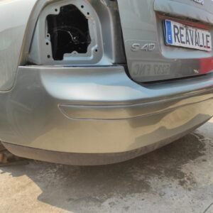 Paragolpe trasero Volvo S40 II 2.0 TDI (136 cv)