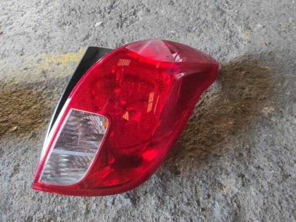 Piloto trasero derecho Opel Mokka X 1.4 ecoFLEX LPG (140 cv)