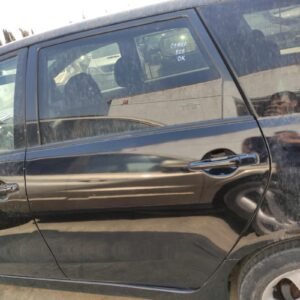 Puerta trasera izquierda Mitsubishi Grandis 2.0 DI-D (136 cv)