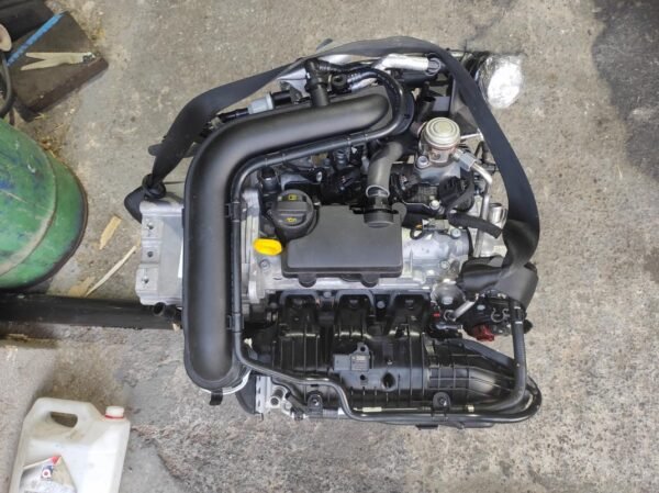 Motor Audi A1 Allstreet (GBH) 30 TFSI (116cv)