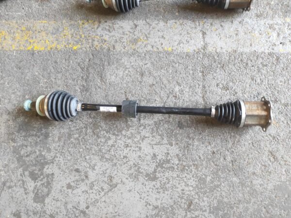 Transmisión delantera derecha Audi A1 Allstreet (GBH) 30 TFSI (116cv)