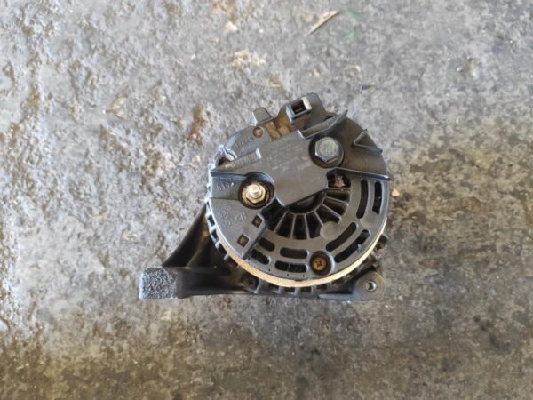 Alternador Volvo V70 II 2.4 D (163 cv) - Imagen 3