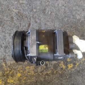 Compresor aire acondicionado Volvo V70 II 2.4 D (163 cv)