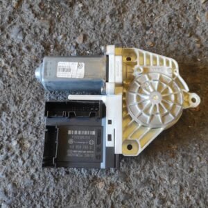 Motor elevalunas delantero izquierdo Volkswagen Passat (B6) 2.0 TDI (140 cv)