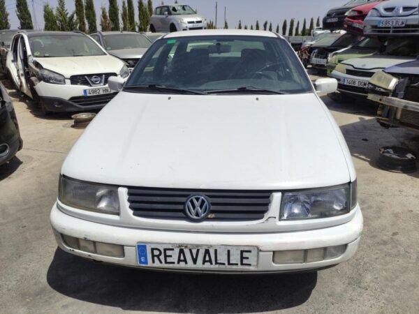 Despiece Volkswagen Passat (B3, B4) 1.9 TDI (90 cv) 1996