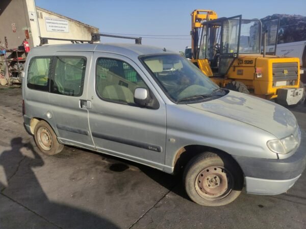 Despiece Citroen Berlingo I 1.9 D (71 cv) 2002 - Imagen 2