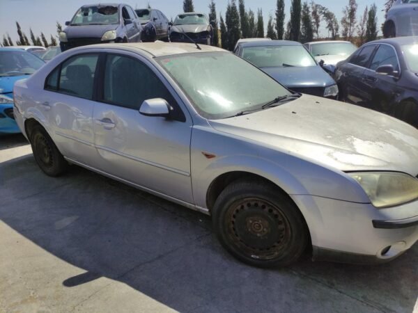 Despiece Ford Mondeo II Hatchback 1.8 16V (125 cv) 2001 - Imagen 3