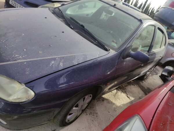 Despiece Renault Megane I (Fase II, 1999) 1.6i 16V (107 cv) 1999 - Imagen 3
