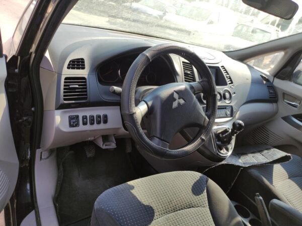 Despiece Mitsubishi Grandis 2.0 DI-D (136 cv) 2006 - Imagen 5