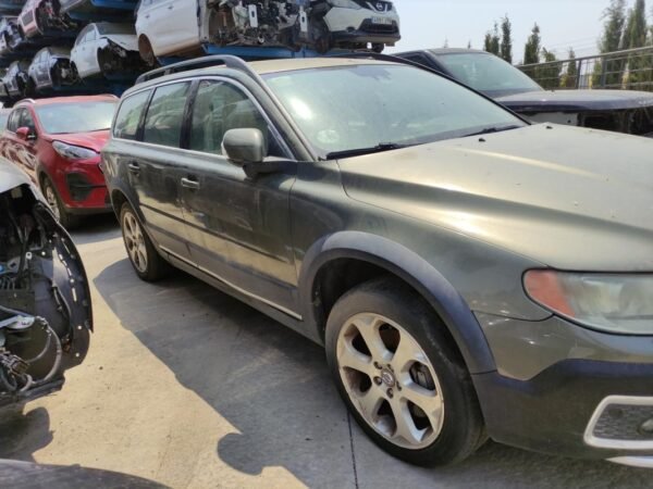 Despiece Volvo XC70 III 2.4 D5 (205 cv) AWD 2009 - Imagen 3